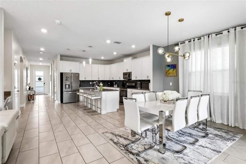 7 bedroom Single Family Residence at 2801 BOOKMARK DRIVE, STOREY LAKE COVE, KISSIMMEE — photo 4