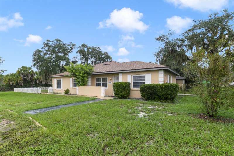 3 bedroom Townhouse at 1538 Sophie Boulevard, Sussex Place Ph 1, Orlando — photo 1