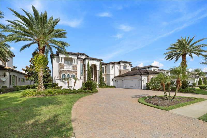 6 bedroom Single Family Residence at 4201 Isabella Circle, Casabella, Windermere — photo 2