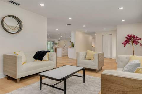 2065 Envoy Court, Clearwater FL - photo 14 of 46