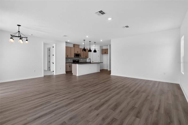 4 bedroom Single Family Residence at 1623 Cane Bamboo Drive, Tyson Reserve, St Cloud — photo 4