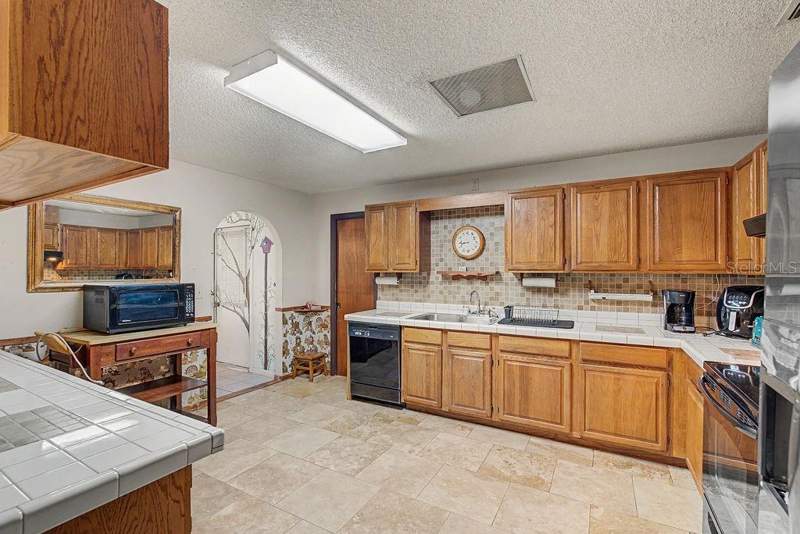 3 bedroom Single Family Residence at 12960 SE 114th Place, Rainbow Lakes Estate, Dunnellon — photo 5