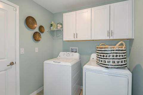 11294 Linden Depot Road, San Antonio FL - photo 6 of 32