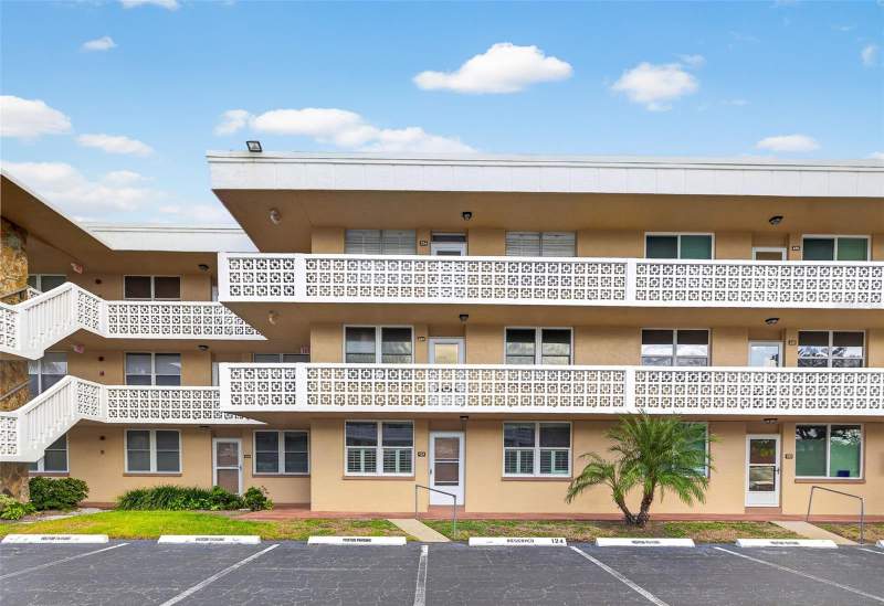 2 bedroom Condominium at 4915 Bay Street #124, Winston Park Northeast, St Petersburg — photo 2