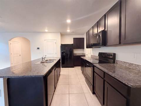 16805 Trite Bend Street, Wimauma FL - photo 8 of 28