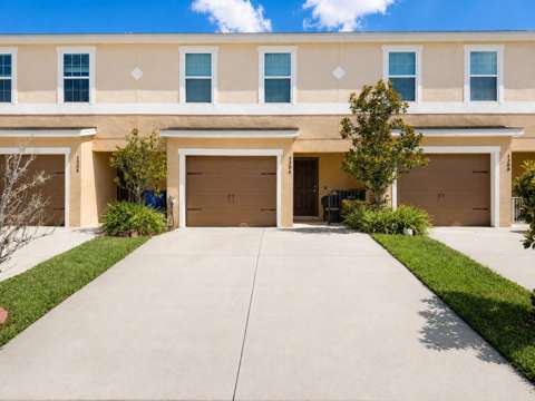 7306 Merlot Sienna Avenue, home for sale in Gibsonton 33534