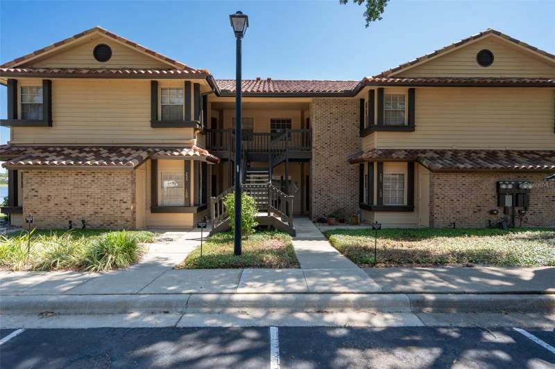 Lakeview Gardens At Wekiva Cove 1Condos for Sale in Longwood, FL