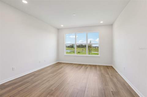 31455 Spanish Mission Road, San Antonio FL - photo 7 of 34