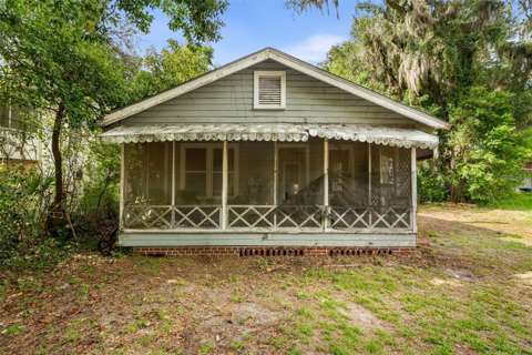 512 NW 9Th Avenue, home for sale in Gainesville 32601