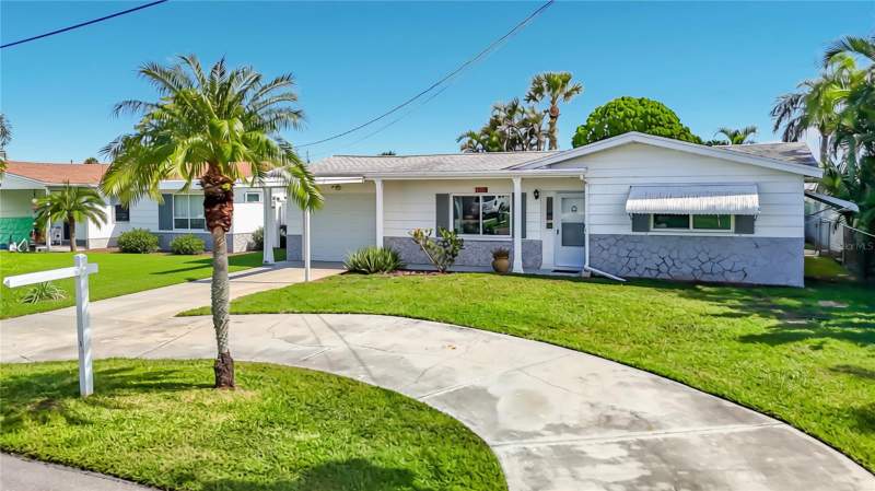 2 bedroom Single Family Residence at 13538 Leslie Drive, Sea Ranch On Gulf, Hudson — photo 5