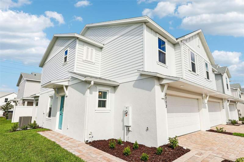3 bedroom Townhouse at 2712 Meadow Crest Drive, Cyrene At Harmony, St Cloud — photo 3