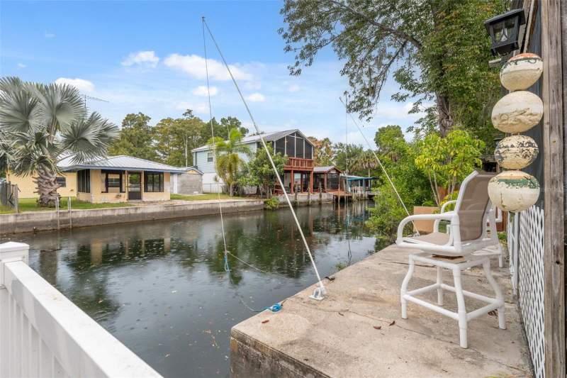 2 bedroom Mobile Home at 5527 Darlene Street, Weeki Wachee Gardens, Spring Hill — photo 3