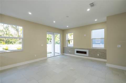 7617 Amherst Street, Tampa FL - photo 10 of 46