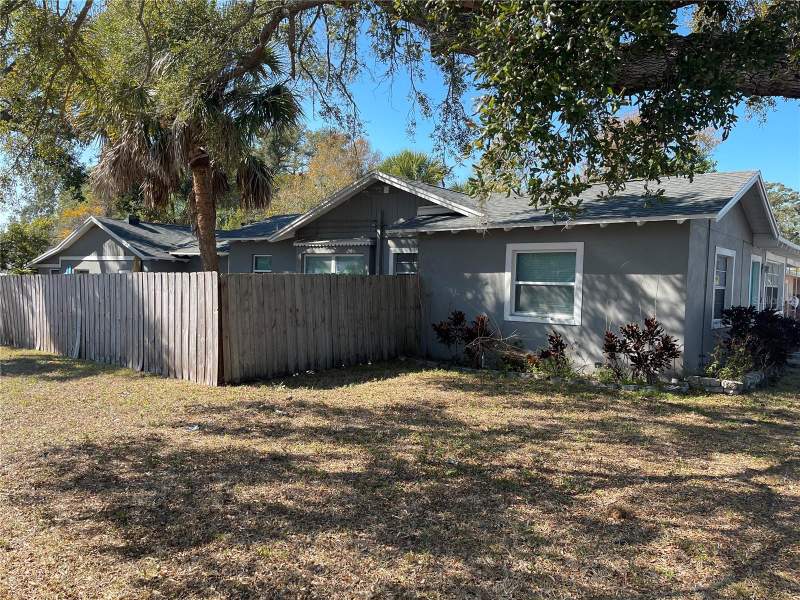 3 bedroom Single Family Residence at 1200 26th Avenue, Lake Vista, St Petersburg — photo 4