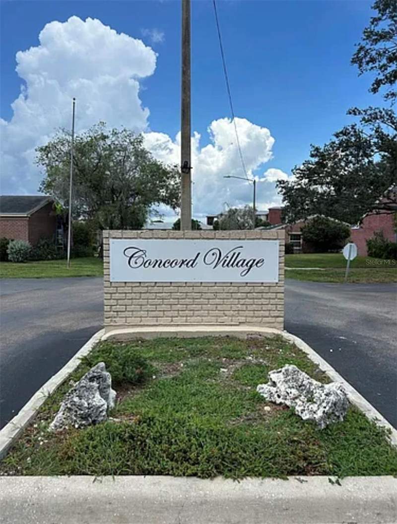 1 bedroom Condominium at 8339 9th Way #8339, Concord Village, St Petersburg — photo 4