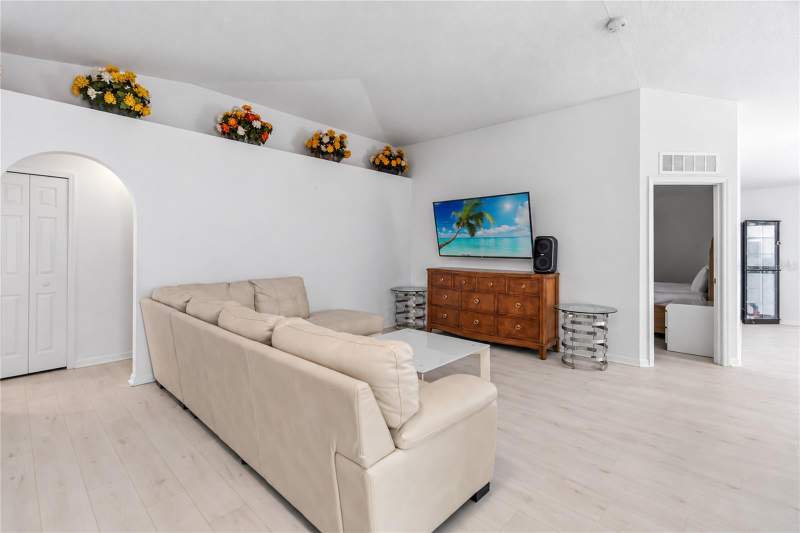 3 bedroom Single Family Residence at 5551 Sycamore Canyon Drive, Blackstone Landing Ph 3, Kissimmee — photo 4