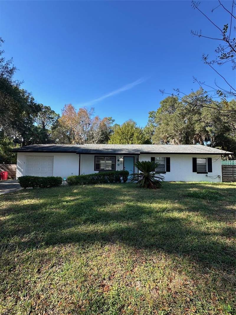 3 bedroom Single Family Residence at 3440 N Olive Avenue, Crystal Park, Crystal River — photo 4