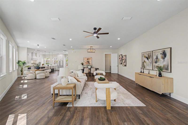 4 bedroom Townhouse at 110 S Arrawana Avenue #2, Tampa, Tampa — photo 5