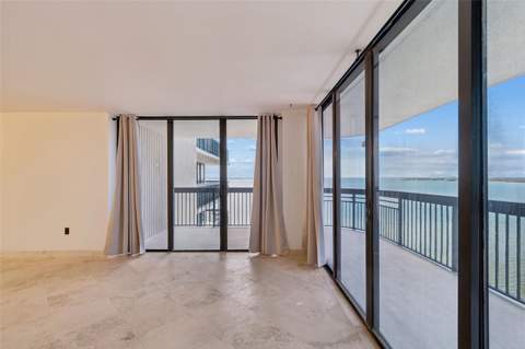 2413 Bayshore Boulevard #1904, Tampa FL - photo 15 of 80