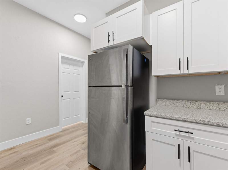 5 bedroom Single Family Residence at 1740 W Cherry Street, El Cerro, Tampa — photo 5