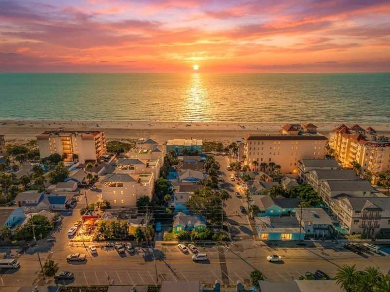 3 bedroom Single Family Residence at 19 Cambria Street, Clearwater Beach Rev, Clearwater — photo 1
