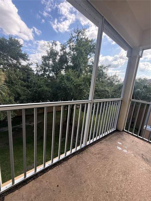 6214 Stevenson Drive #305, Orlando FL - photo 17 of 38