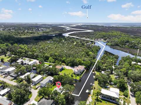 6086 Island Drive, Weeki Wachee FL - photo 6 of 68