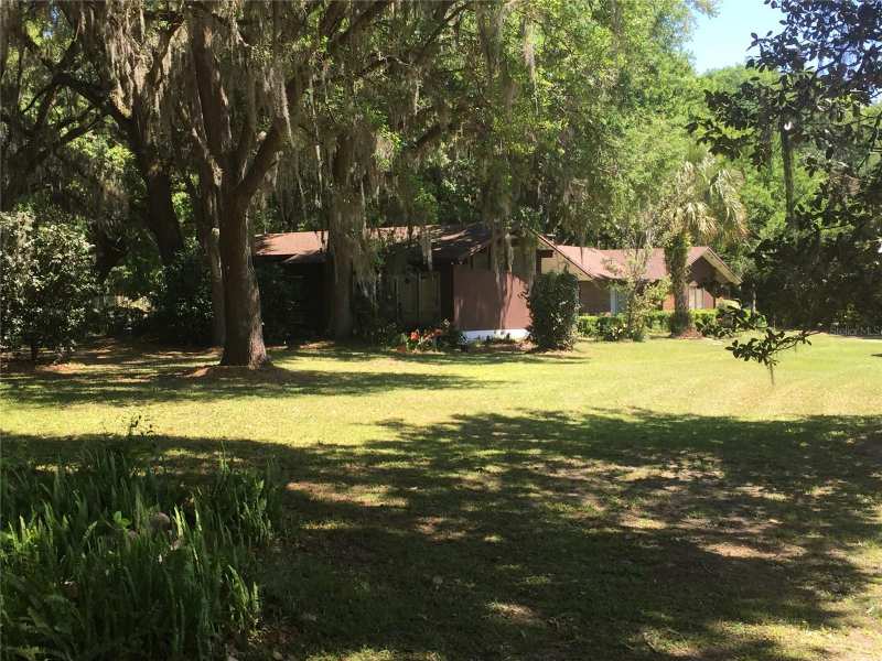 3 bedroom Single Family Residence at 8136 NW 5th Court, Sunningdale, Gainesville — photo 1