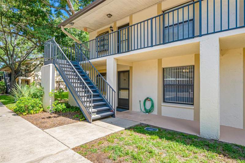 2 bedroom Condominium at 11511 113th Street #10A, Deerwood Gardens, Largo — photo 3