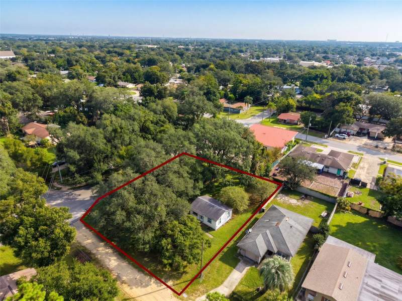 1 bedroom Single Family Residence at 819 Kirk Street, Orange Heights, Orlando — photo 5