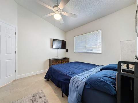 3684 Eversholt Street, Clermont FL - photo 12 of 65