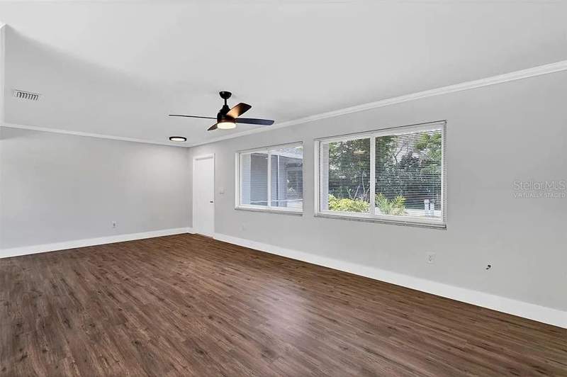 2 bedroom Single Family Residence at 4289 Yucatan Circle, Port Charlotte Sec 037, Port Charlotte — photo 5