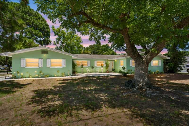 4 bedroom Single Family Residence at 1357 S Evergreen Avenue, Brookhill, Clearwater — photo 1