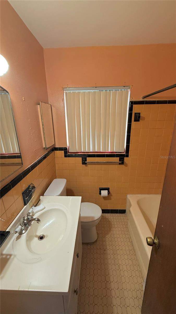 3 bedroom Single Family Residence at 2055 29TH STREET, ROSEMOUND GROVE 2, ST PETERSBURG — photo 5