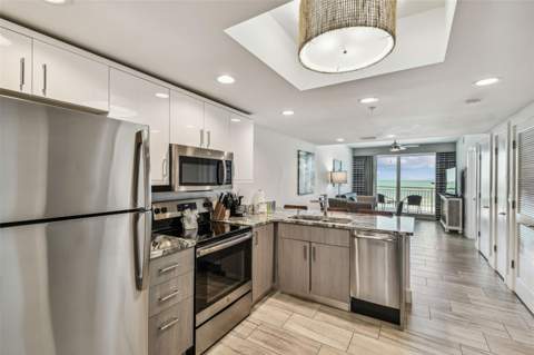 10116 Gulf Boulevard #502W, Treasure Island FL - photo 15 of 67