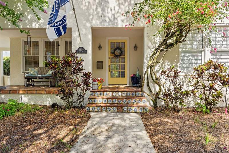 1609 S ARRAWANA AVENUE home for sale in Holdens Simms (Replat) Homes for Sale: 2 Homes, From $700K