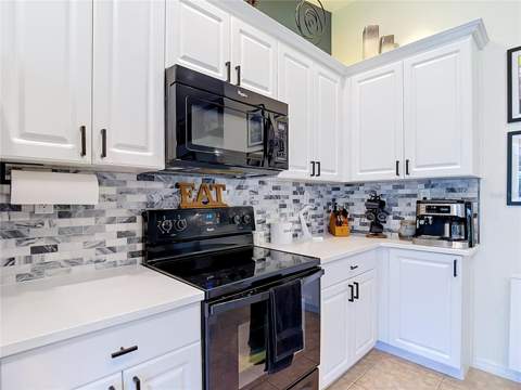 9902 Stephenson Drive, New Port Richey FL - photo 21 of 57