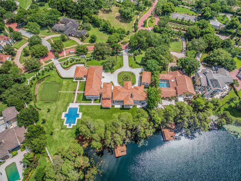10 bedroom Single Family Residence at 12488 Park Avenue, Chaine Du Lac, Windermere — photo 3