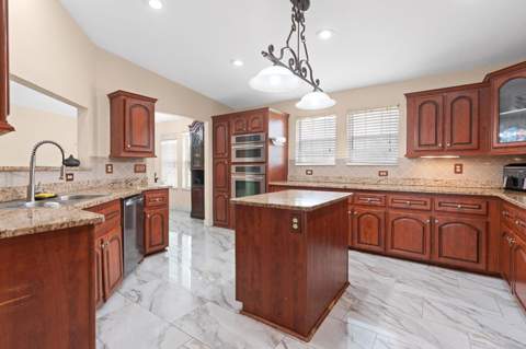37520 Phelps Road, Zephyrhills FL - photo 17 of 40