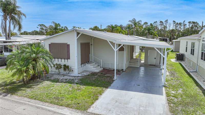 2 bedroom Manufactured Home at 2100 Kings Highway #517, Maple Leaf Estates, Port Charlotte — photo 1