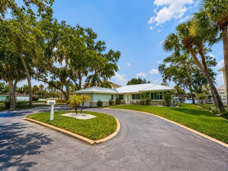3 bedroom Single Family Residence at 5431 Foley Square, City Of New Port Richey, New Port Richey — photo 1