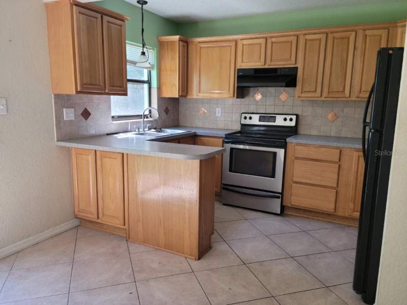 3 bedroom Single Family Residence at 1300 Park Avenue, Tavares Lakewood Park, Tavares — photo 5