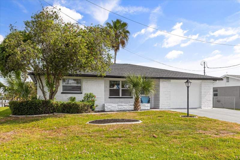 2 bedroom Single Family Residence at 3435 Gulf Coast Drive, Hernando Beach, Hernando Beach — photo 3