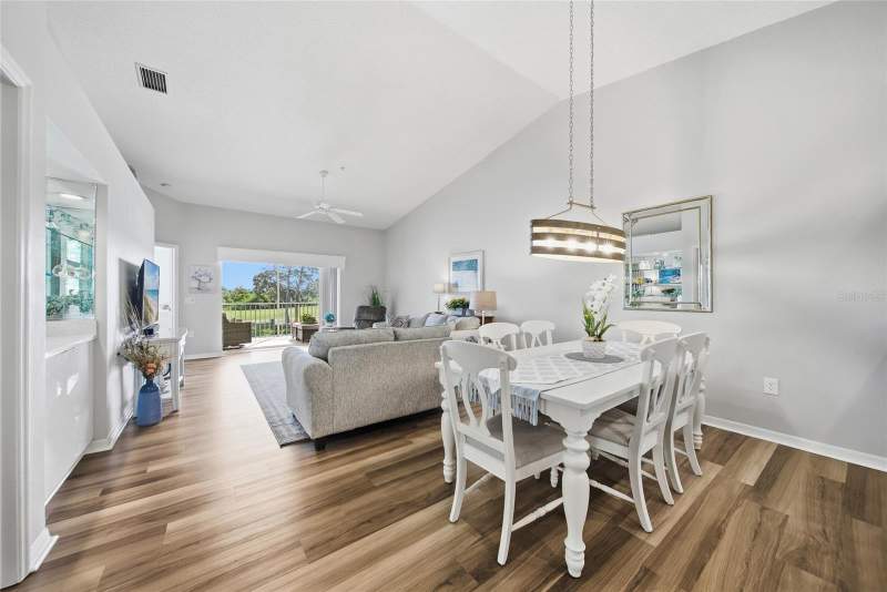 2 bedroom Condominium at 5231 Mahogany Run Avenue #321, Veranda 1 At Heritage Oaks, Sarasota — photo 4