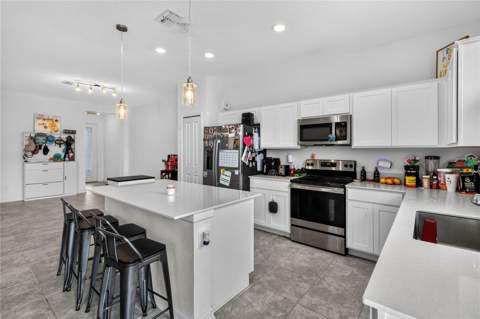 299 Nine Iron Drive, Davenport FL - photo 10 of 24
