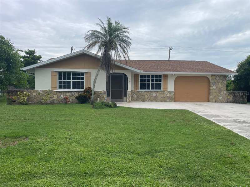2 bedroom Single Family Residence at 517 Skylark Lane, Port Charlotte Sec 005, Port Charlotte — photo 1