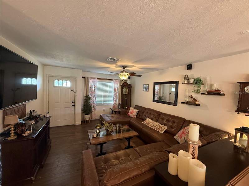 3 bedroom Single Family Residence at 1739 Tayloe Lane, Sylvan Shores Estate Sec A, Lake Placid — photo 3