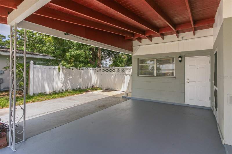3 bedroom Single Family Residence at 6518 Walton Way, East Lake Park Unit One, Tampa — photo 3
