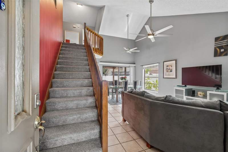 3 bedroom Single Family Residence at 5485 Friarsway Drive, Hampton Park Unit No 3, Tampa — photo 4
