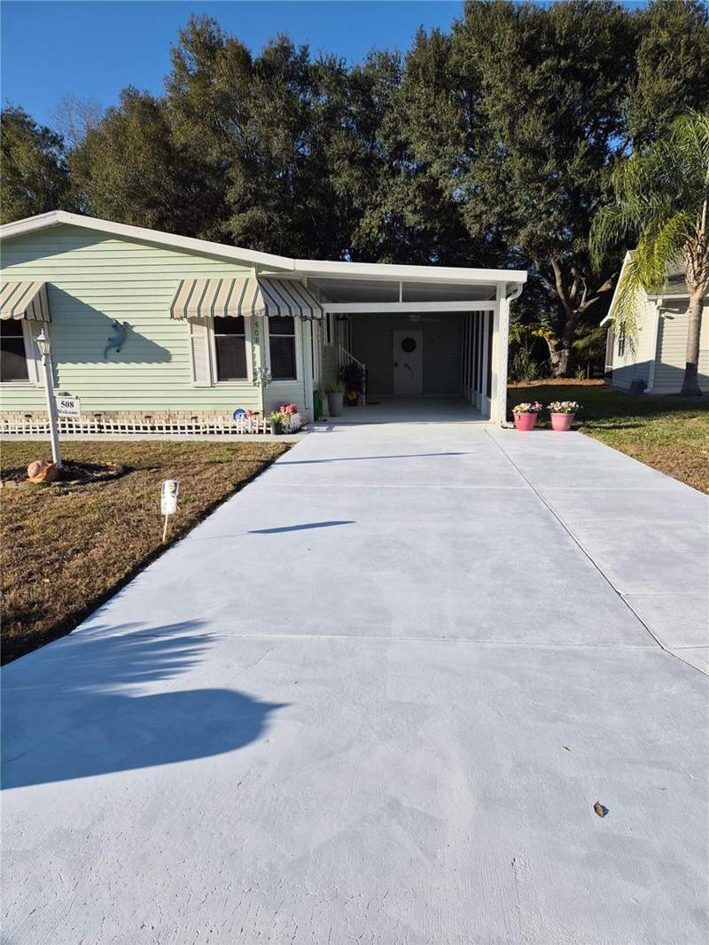 2 bedroom Manufactured Home at 508 Saint Andrews Boulevard, Lady Lake Orange Blossom Gardens Unit 11, Lady Lake — photo 2